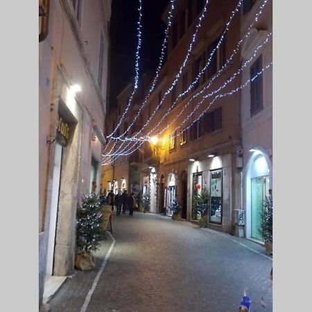 Ferienwohnung Alla Fontana Di Gemma Via Dei Sosii 69 Tivoli Exterior foto